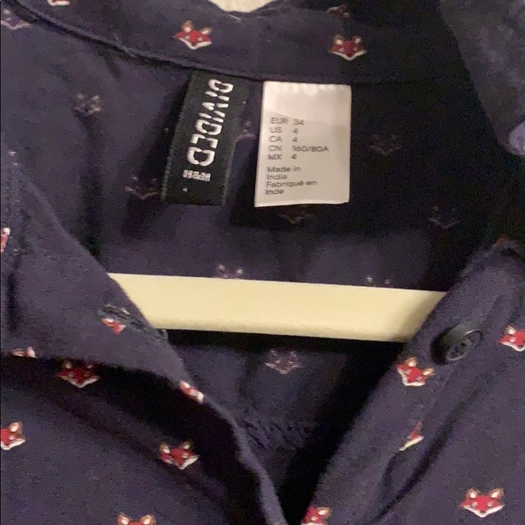 Button up fox shirt - Picture 3 of 3